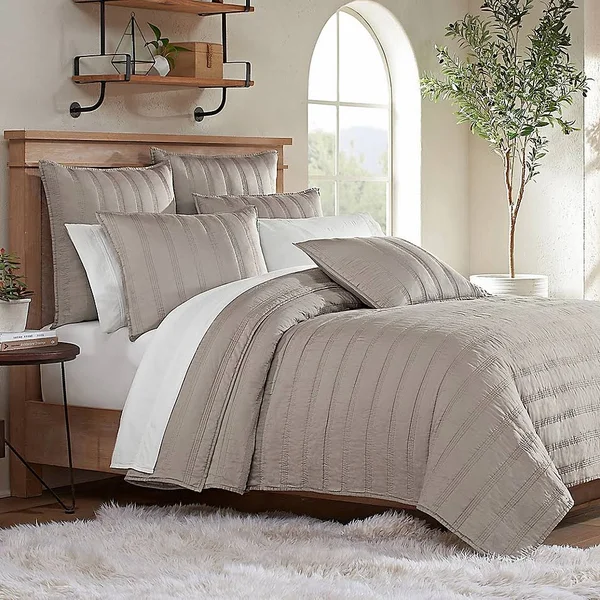 Ugg Surfwashed Twin Quilt in Oyster