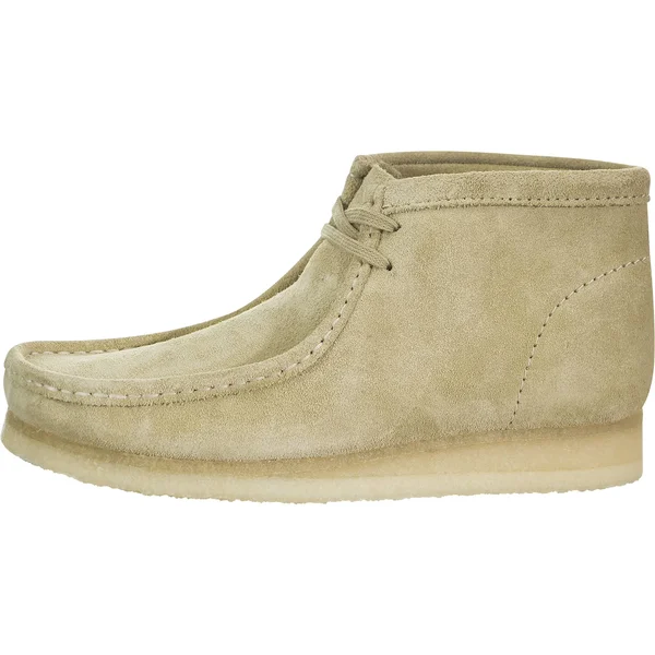 Clarks Men's Wallabee Chukka Boot, Maple/Suede, 8