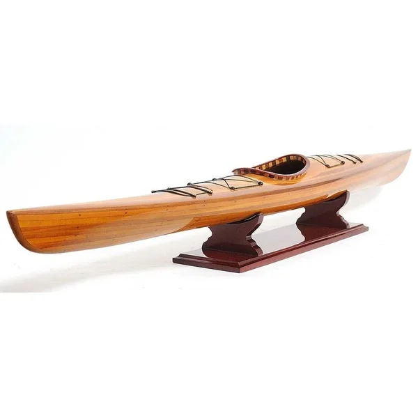 Rich Cedar Kayak Model Sculpture - LxWxH : 42x5.5x5x22 - Wooden - LxWxH : 42x5.5x5x22
