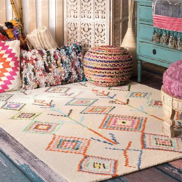 nuLOOM Hand Tufted Wool Moroccan Triangle Rug - 5& x 8& - Turquoise