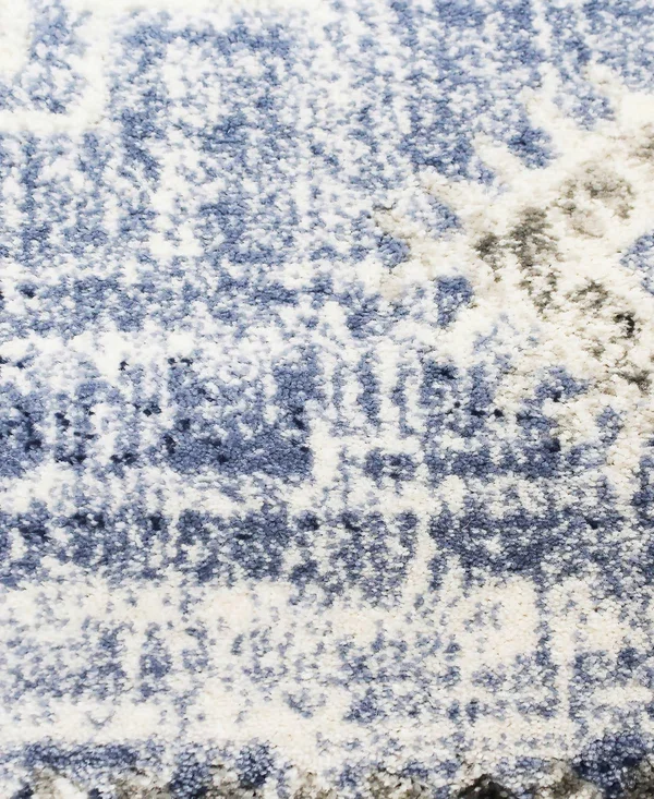 Bashian Sierra Gaita 5&1x22 x 7&6x22 Area Rug in Light Blue