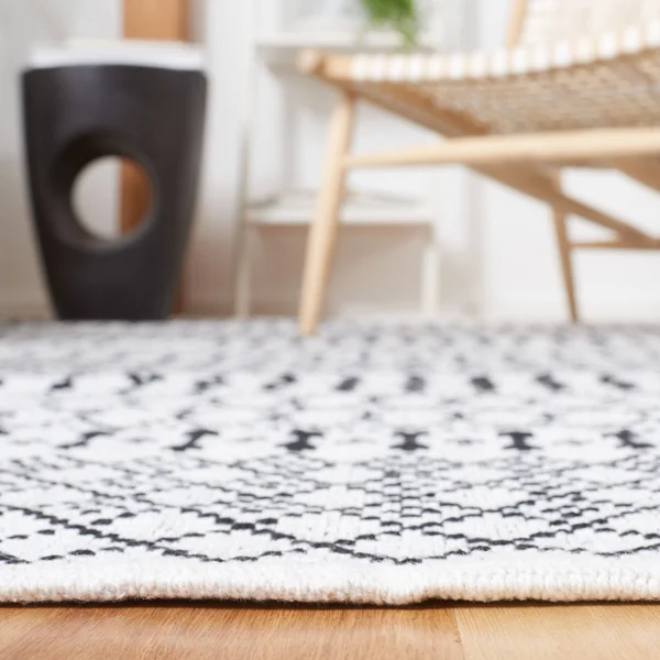 Safavieh Kilim KLM704A Rug 9&x12& Rug