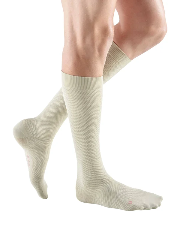 Mediven for Men Select 20-30 mmHg Knee High, Extra Wide Calf