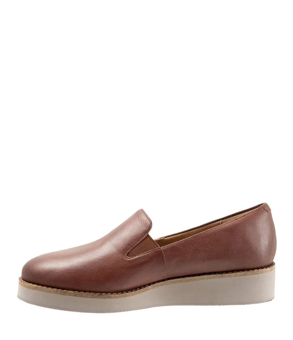 Softwalk Women's Whistle Slip On - Size: 9, Black