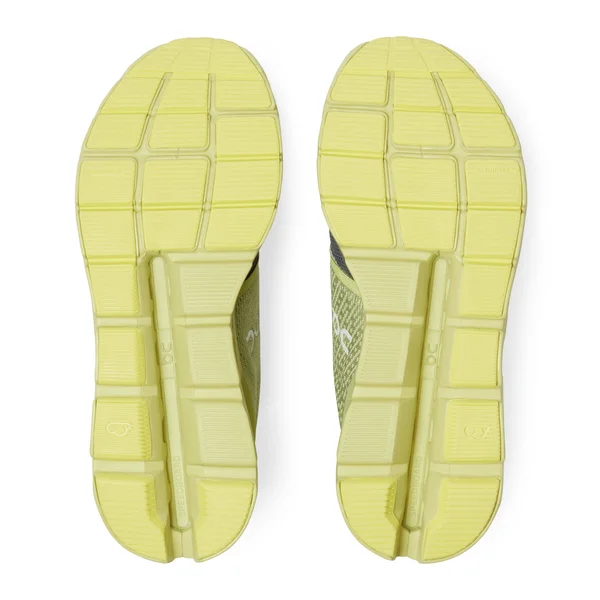 on Cloudstratus Running Shoe - Men's Pistachio/Grey, 8.5