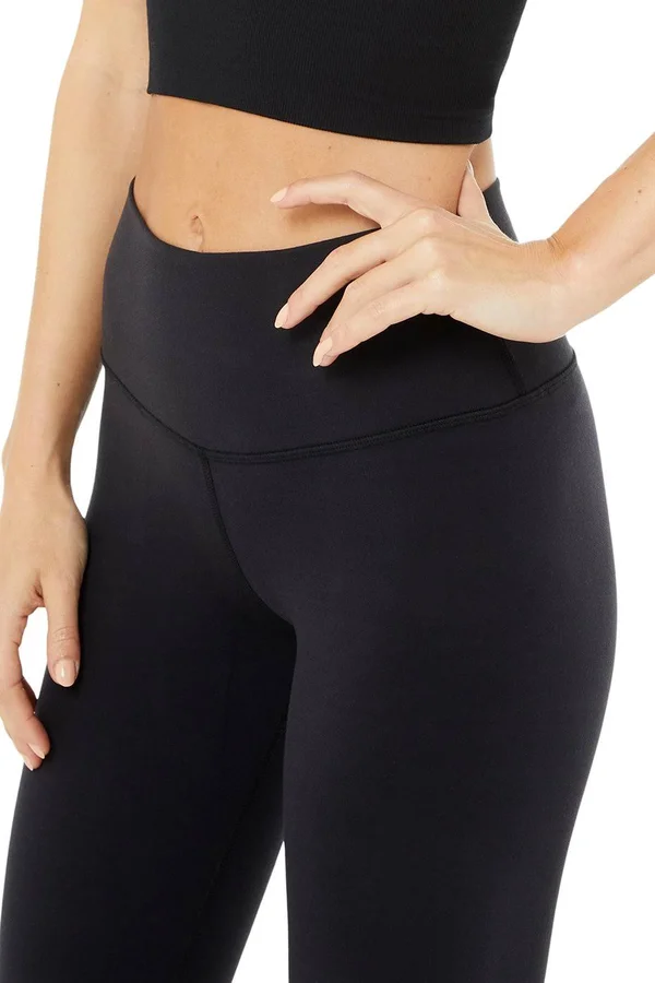Alo Yoga 7/8 High Waist Airbrush Leggings - Black - Leggings