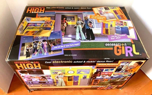 Mattel Barbie Generation Girl International High School Vintage 2000 Sealed NIB
