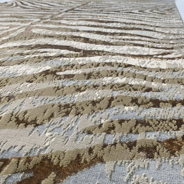 Shimmery Changing Zebra Animal Print Soft Cozy Area Rug/Carpet 7& 9x22 x 10& 2x22