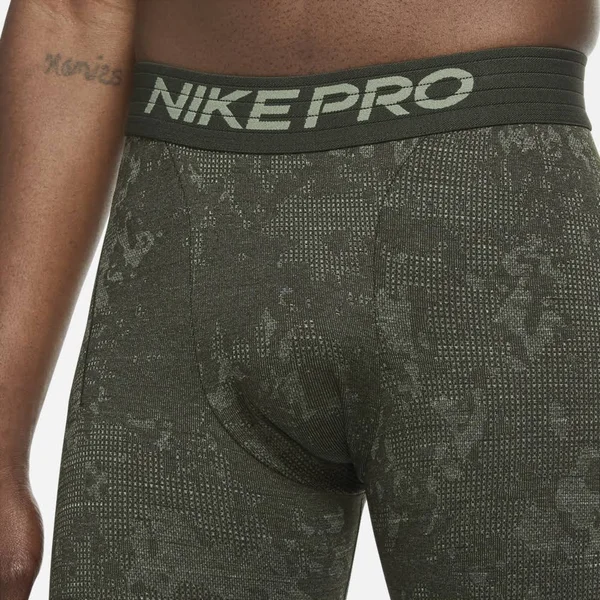 Nike Men's Training Tights in Green, Size: XL, CU6736-355