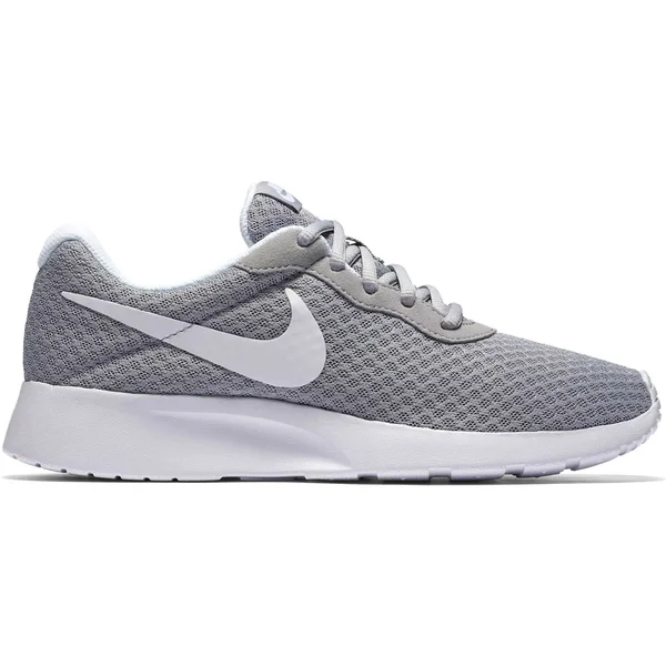Nike Tanjun Wide (2E) Women's Shoe