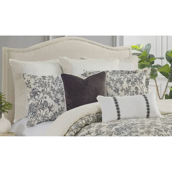 Rose Tree Aleah Comforter Set - Queen