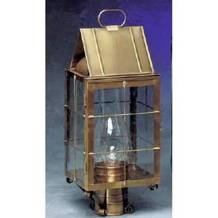 Brass Traditions 300 Series 1-Light Lantern Head - Finish: Verde Green - Shade Type: Clear