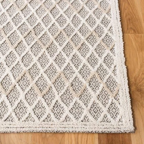 Trace Collection TRC209A Rug Ivory, Black, Rectangle 9' x 12'