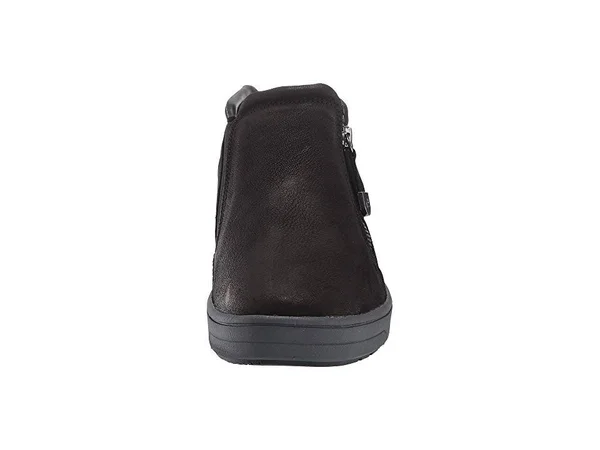 Easy Spirit Novia Booties - Black
