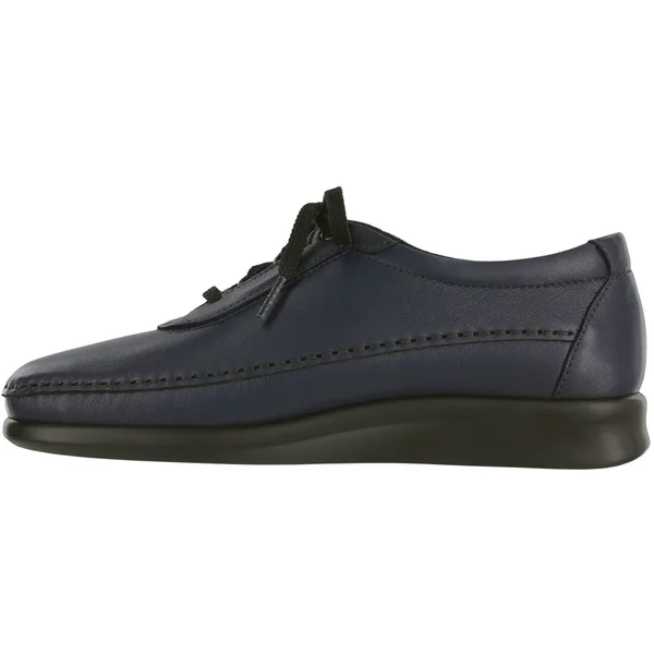 SAS Women's Traveler Navy 6 Wide