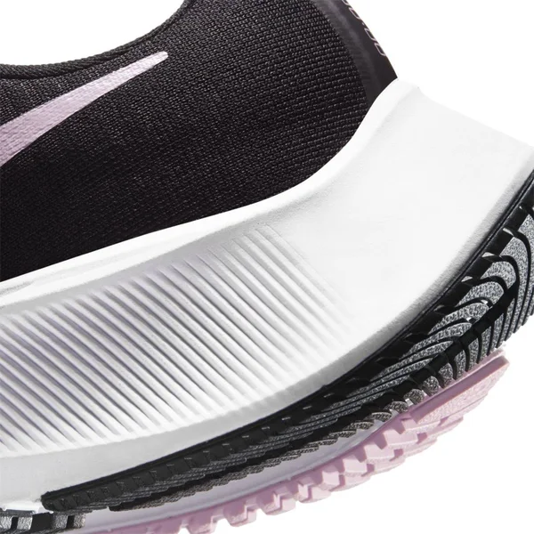 Nike Women's Air Zoom Pegasus 37 Running Shoes - Black