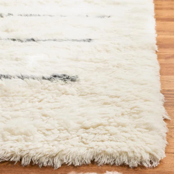 Safavieh Kenya Rug Collection KNY750F - Ivory, Grey - 6& x 9&