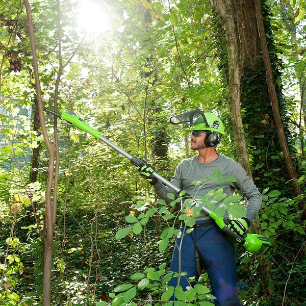 Greenworks G-Max 8x22 Cordless Pole Saw, 40V, 20302