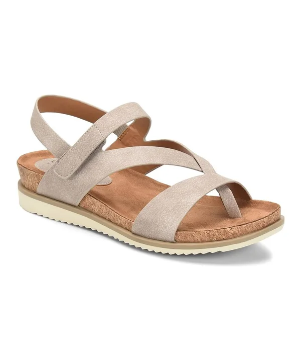 Eurosoft Lexie Wedge Sandal, 8, Leather