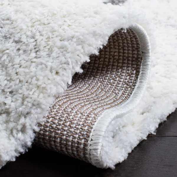 Safavieh Clearance August Shag AUG582F Ivory Rug, 6&7x22x6&7x22 - Round