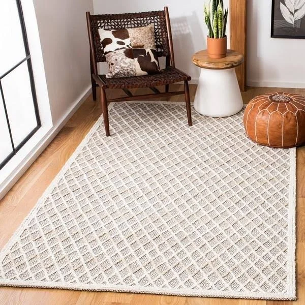 Trace Collection TRC209A Rug Ivory, Black, Rectangle 9' x 12'