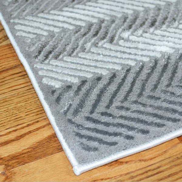 Mayberry Everest Domino Gray Area Rug - Size: 5&3 inchx7&3 inch