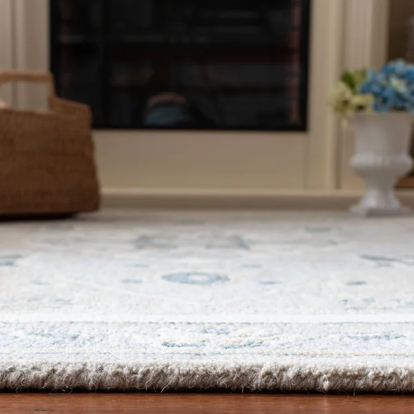 Safavieh Micro-Loop Light Gray/Ivory 9 ft. x 12 ft. Area Rug