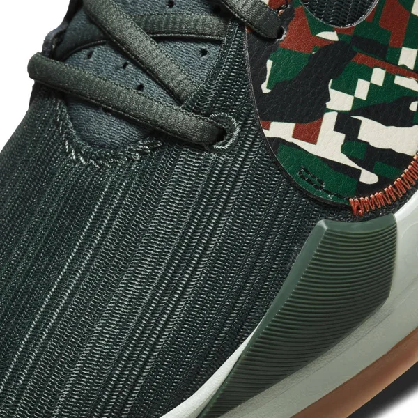Nike Zoom Freak 2 Basketball Shoes