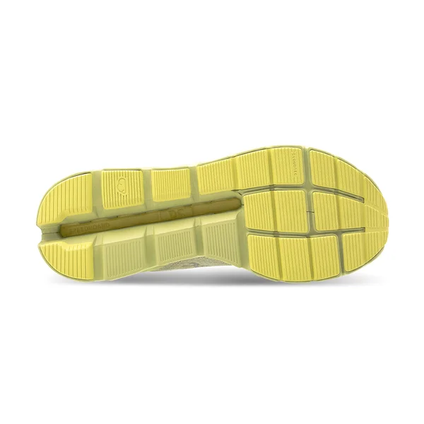 on Cloudstratus Running Shoe - Men's Pistachio/Grey, 8.5
