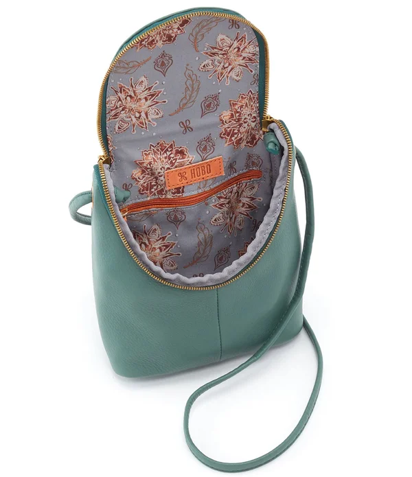 Hobo Fern Cross Body Handbags Port Velvet Hide