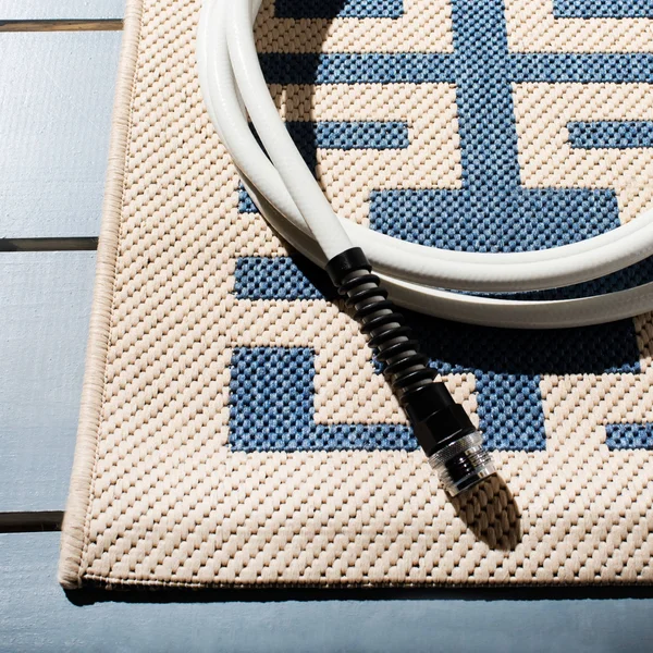 Safavieh Courtyard CY6015-268 7&10x22 x 7&10x22 Square Navy, Beige Area Rug