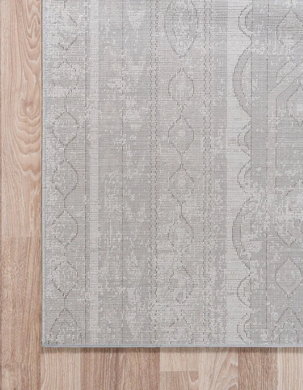 Unique Loom Portland Depoe Gray 2 ft. 2 in. x 12 ft. Runner Rug