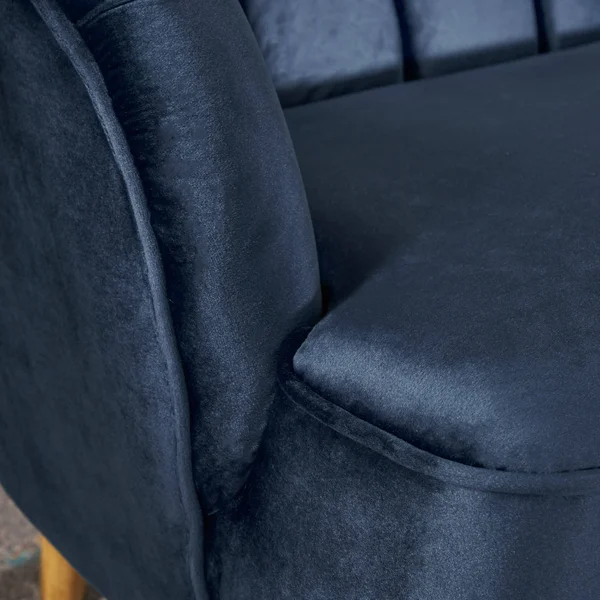 Scarlett Modern Velvet Club Chair - Seafoam Blue