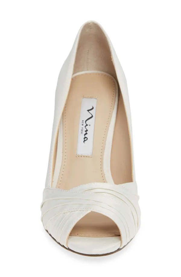 Nina Women's Rhiyana Satin Pump - Oasis - 10W