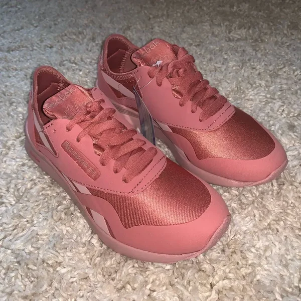 Reebok Women's Classic Nylon SP Shoes in Baked Clay/Smoky Rose Size 5 - Retro Running Shoes