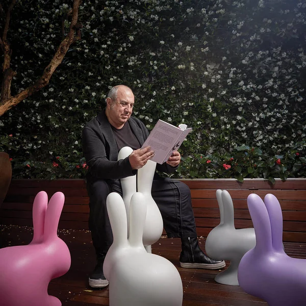 Qeeboo Rabbit Chair Light Grey