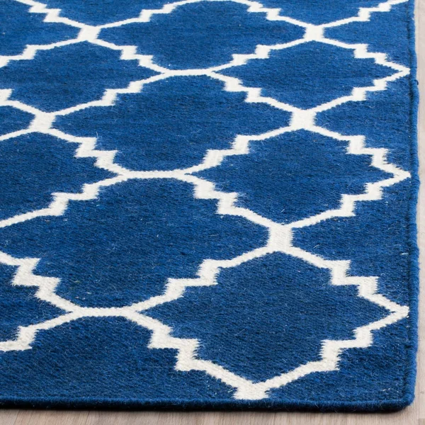 Safavieh Dhurries DHU566B 2&6x22 x 8&0x22 Runner Red - Ivory Area Rug
