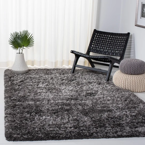 Safavieh Iceland Issie Abstract Shag Area Rug, Dark Grey/Ivory, 5&3 inch x 7&6 inch