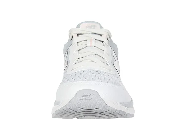 New Balance Women's 847v4 - Grey/Silver (Size 5)