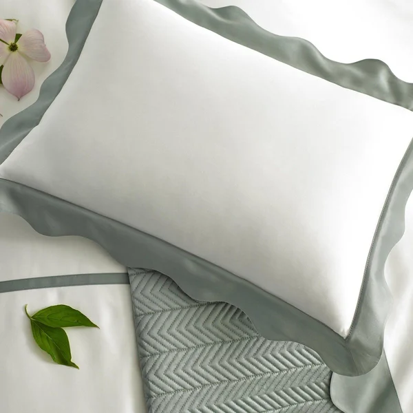 Matouk Carolina Duvet Cover - Shell