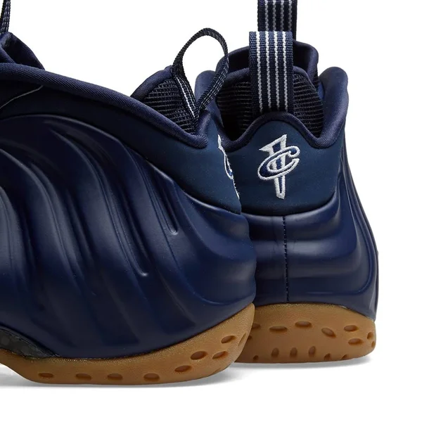 Nike Air Foamposite One Midnight Navy