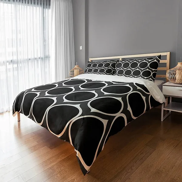 Geometric Duvet Cover in Black/White