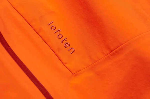 Norrona Lofoten Gore-Tex Pro Jacket (Scarlet Ibis, S)