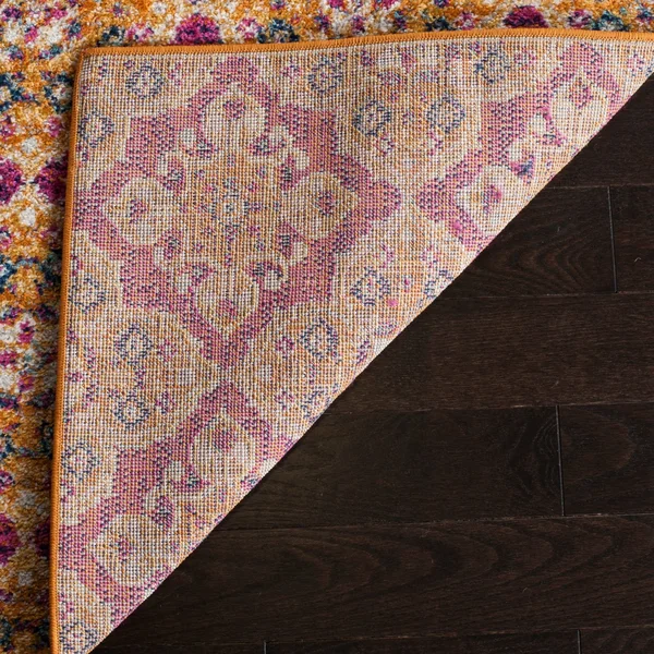 Safavieh Madison MAD605A 6&7x22 x 9&2x22 Fuchsia, Gold Area Rug