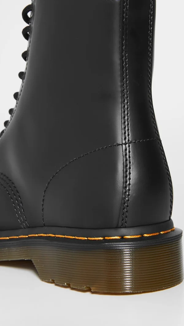 Dr Martens 1460 Boots - Black Smooth