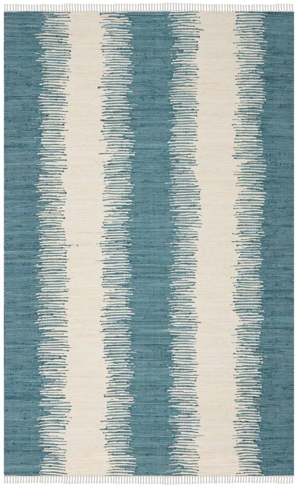 Safavieh Montauk Area Rug - Blue: 5-ft x 8-ft