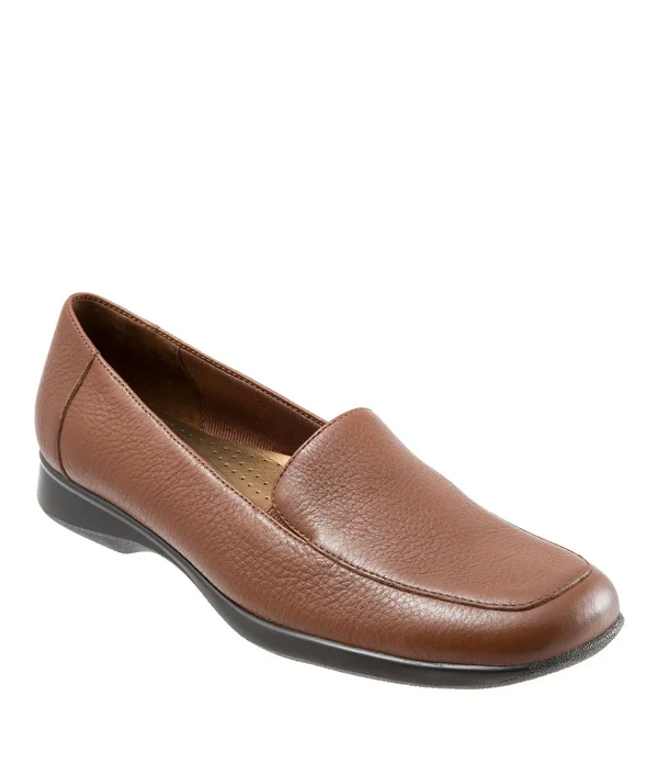 Women's Trotters Jenn, Size: 6.5 Medium, Brown