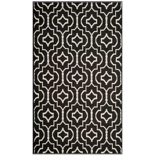 Safavieh Montauk Black/Ivory 4 ft. x 6 ft. Area Rug