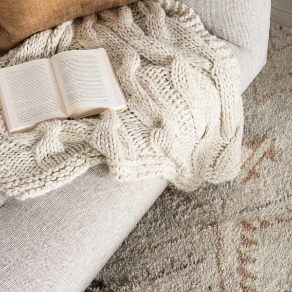 Zagora Hand-Knotted Geometric Area Rug - 5& x 8& - Cream/Brown