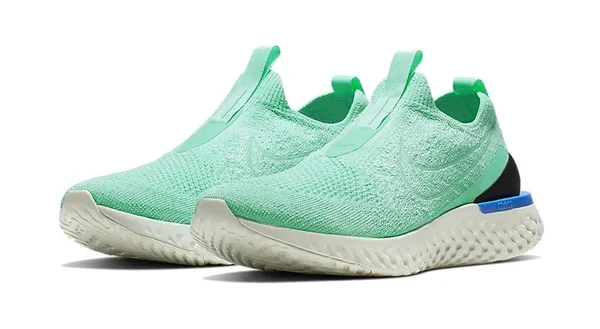Nike Wmns Epic Phantom React Flyknit &Hyper Turquoise& Womens Sneakers - Size 9.5